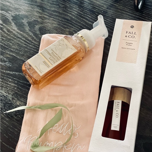 Other - Autumn 🍂 kitchen decor box